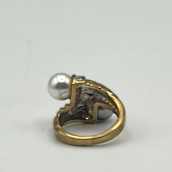 18kt GF Size 5.5 Ring Faux Pearl Wrap Around Signed JA Gold Filled Jewelry - Picture 3 of 5